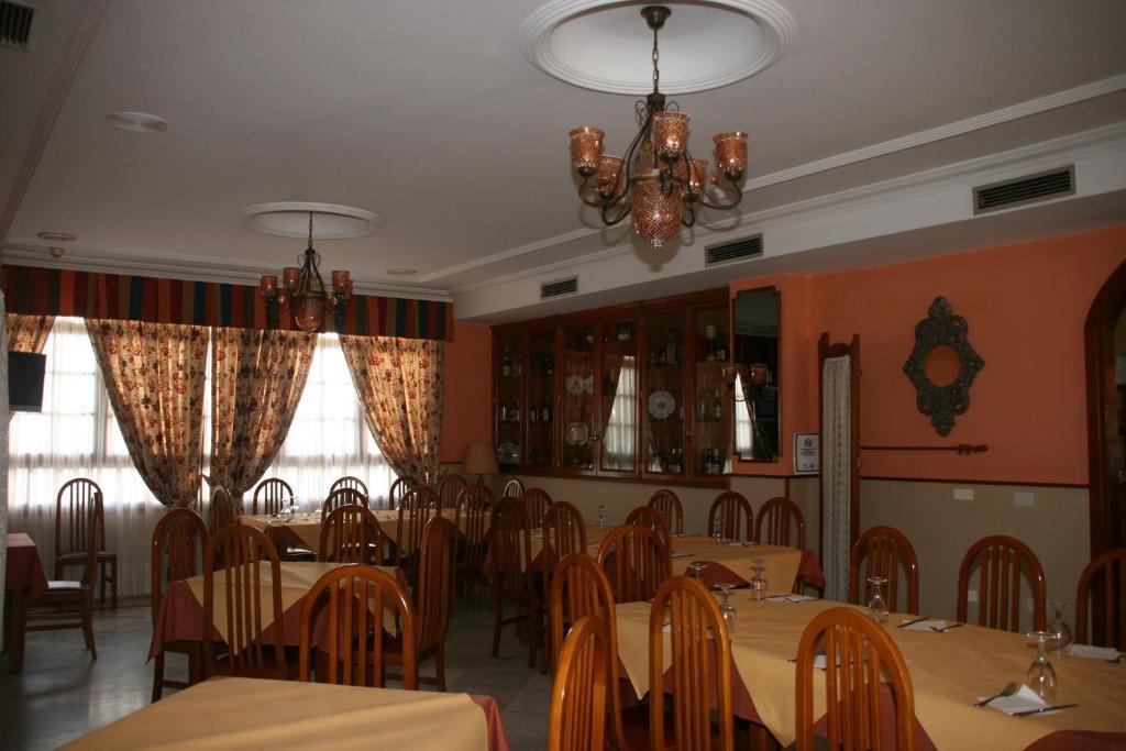 لوس باريّوس Hotel Real المظهر الخارجي الصورة